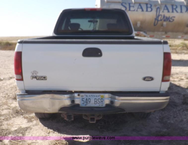 image for item I8409 2003 Ford F150 XLT pickup truck