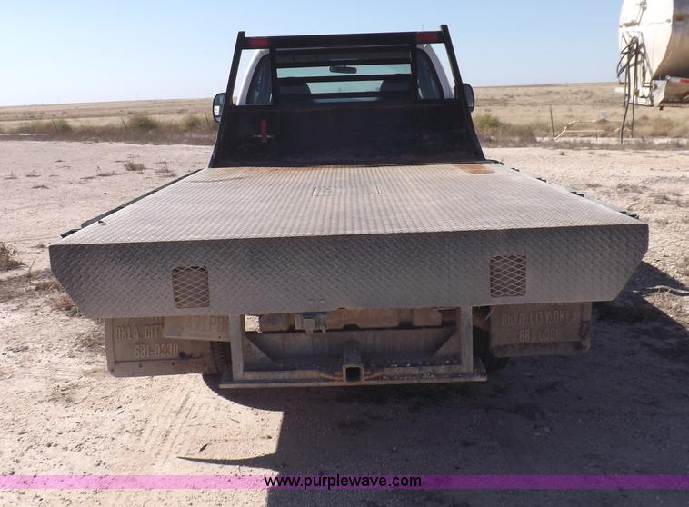 image for item I8410 2007 Ford F350 Super Duty XL utility truck