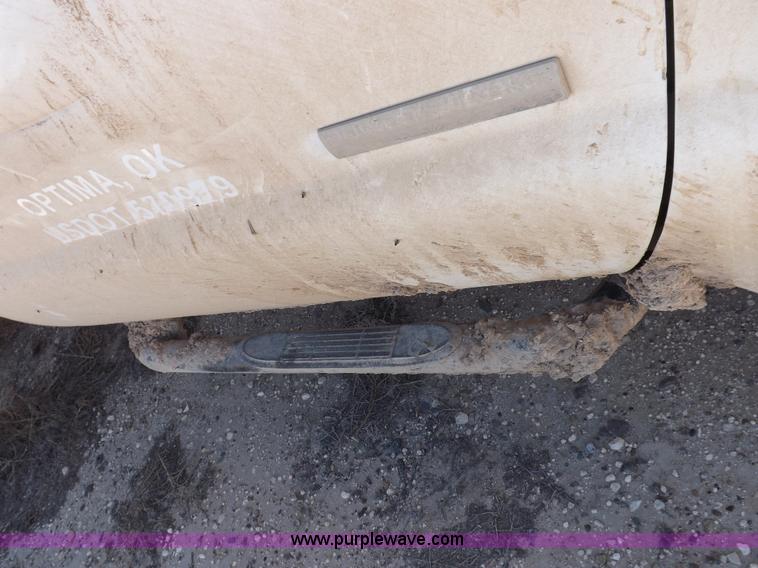 image for item I8410 2007 Ford F350 Super Duty XL utility truck