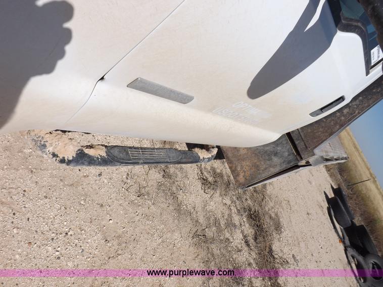 image for item I8410 2007 Ford F350 Super Duty XL utility truck