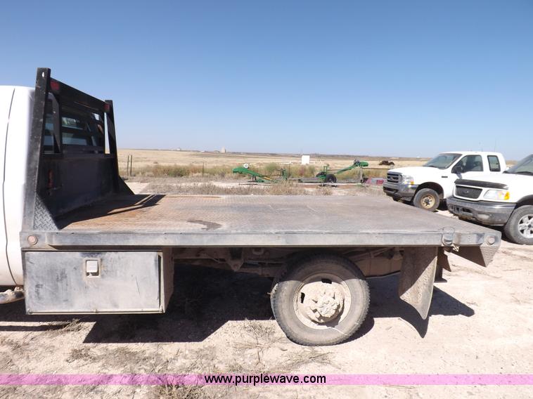 image for item I8410 2007 Ford F350 Super Duty XL utility truck