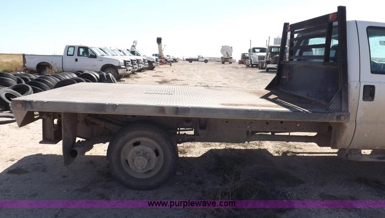 image for item I8410 2007 Ford F350 Super Duty XL utility truck