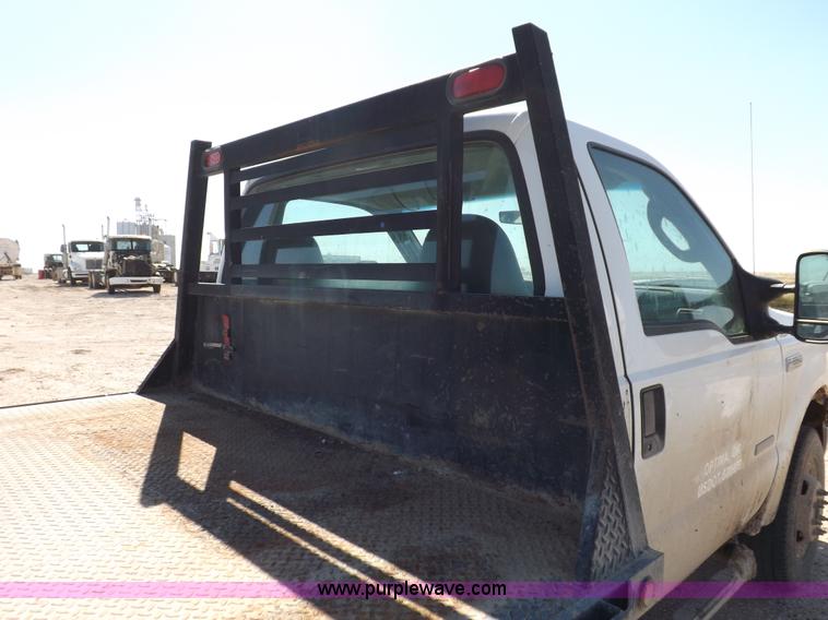 image for item I8410 2007 Ford F350 Super Duty XL utility truck