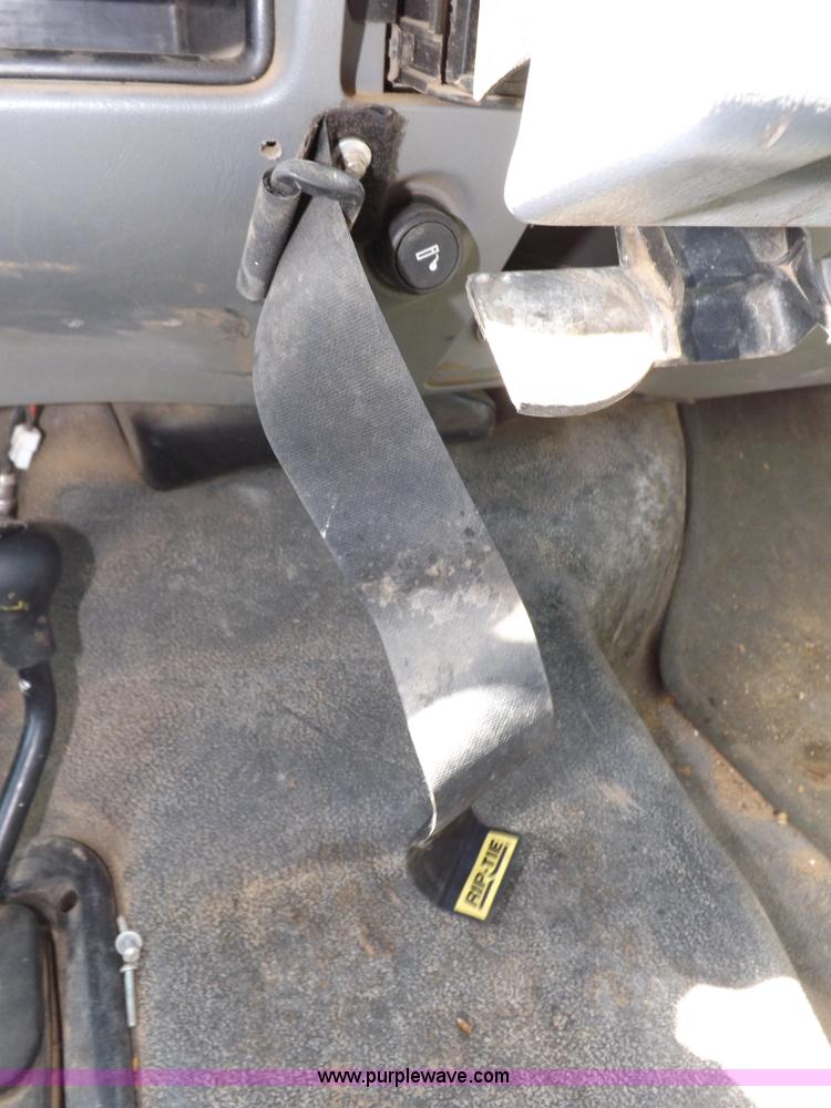 image for item I8411 2006 Ford F250 Super Duty XL SuperCab pickup truck