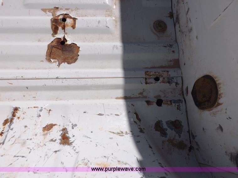 image for item I8411 2006 Ford F250 Super Duty XL SuperCab pickup truck