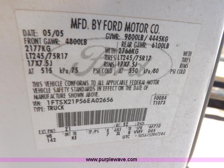 image for item I8411 2006 Ford F250 Super Duty XL SuperCab pickup truck