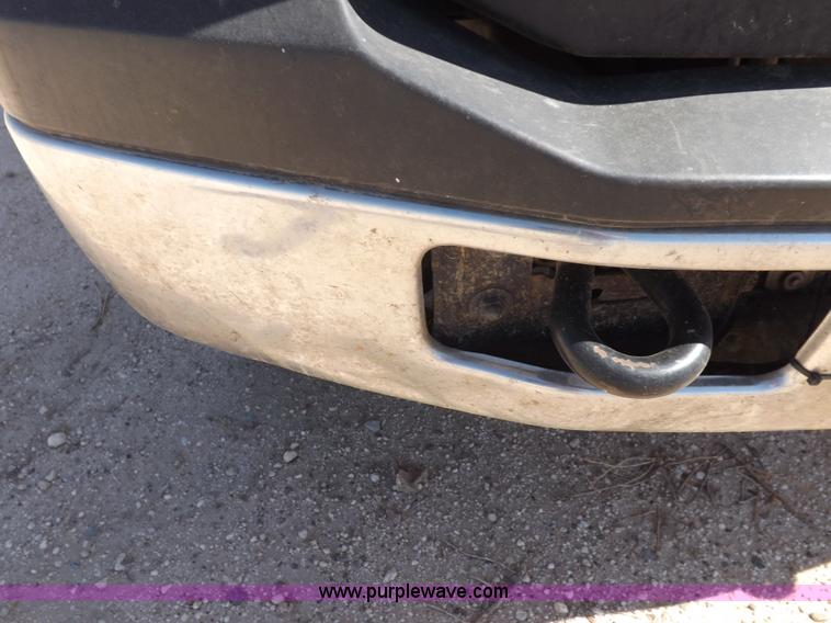 image for item I8412 2007 Ford F250 Super Duty XL pickup truck