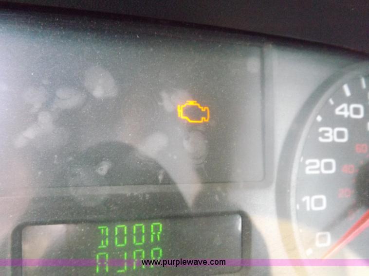 image for item I8413 2007 Ford F250 Super Duty XL pickup truck