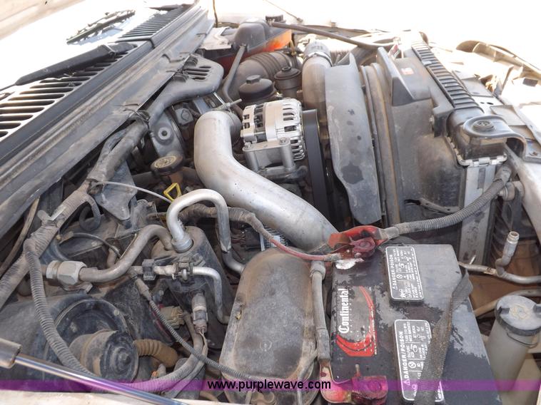 image for item I8415 2007 Ford F350 XL Super Duty utility truck