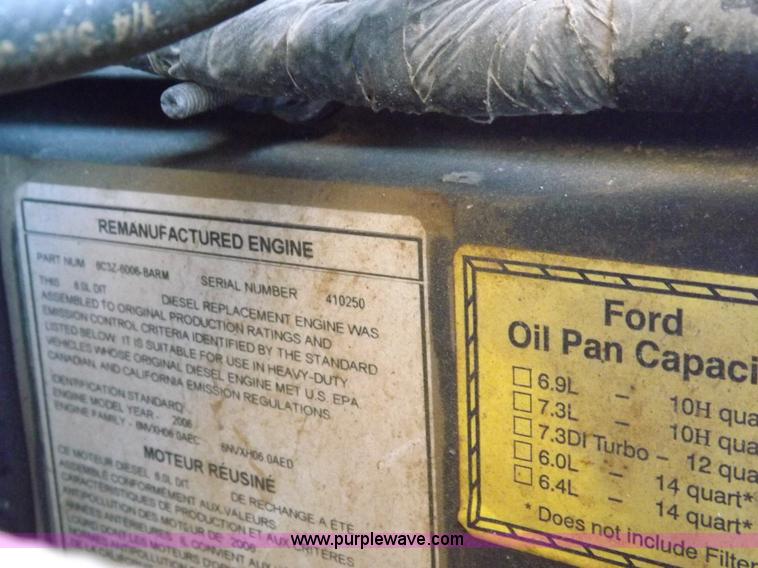 image for item I8415 2007 Ford F350 XL Super Duty utility truck