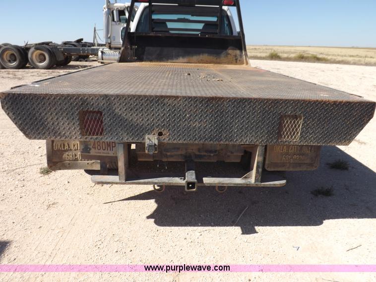 image for item I8415 2007 Ford F350 XL Super Duty utility truck