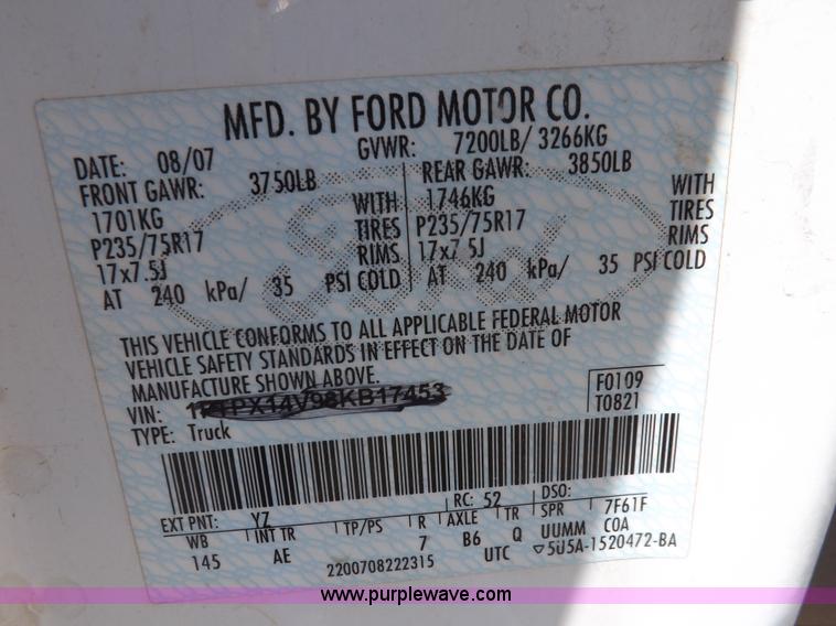 image for item I8416 2005 Ford F150 XL SuperCab pickup truck