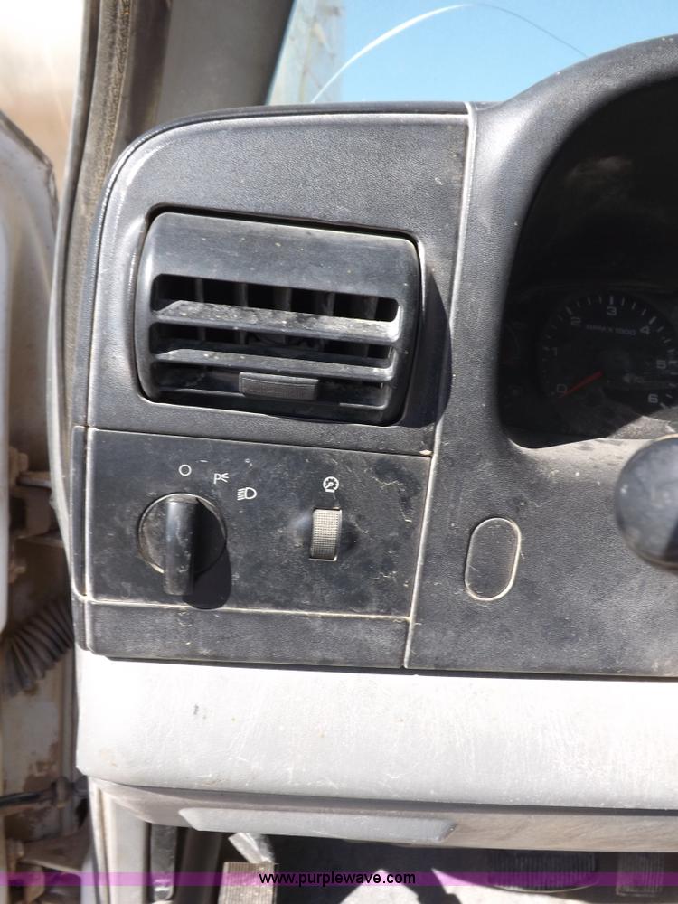 image for item I8418 2006 Ford F250 Super Duty Lariat SuperCab pickup truck