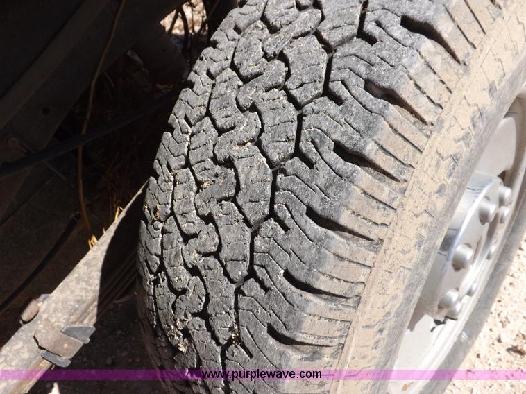 image for item I8418 2006 Ford F250 Super Duty Lariat SuperCab pickup truck