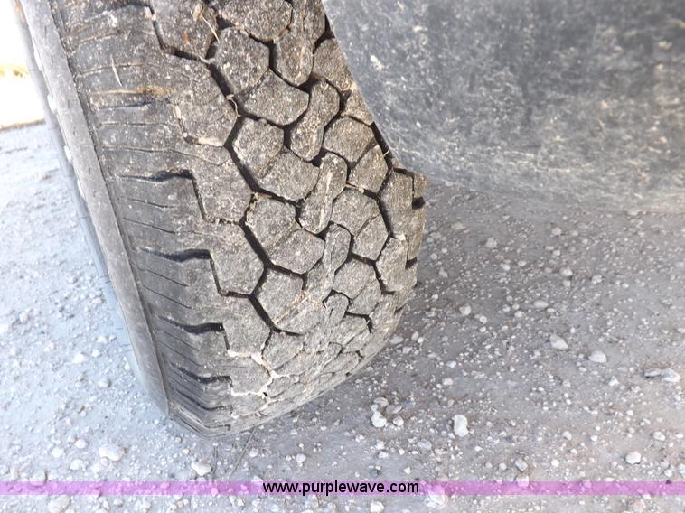 image for item I8418 2006 Ford F250 Super Duty Lariat SuperCab pickup truck