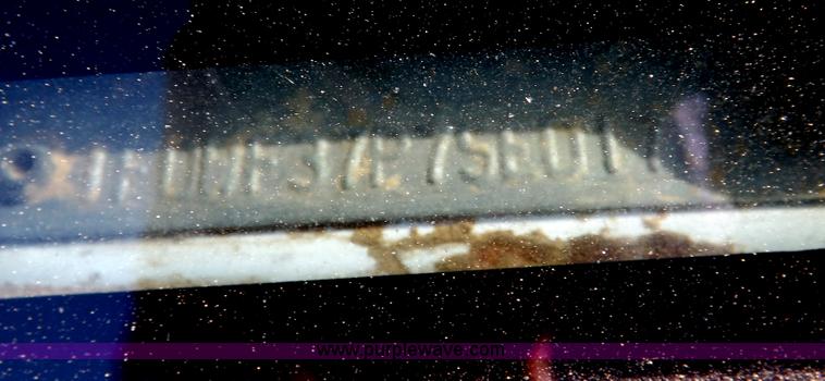 image for item I8421 2005 Ford F350 Super Duty XL utility truck