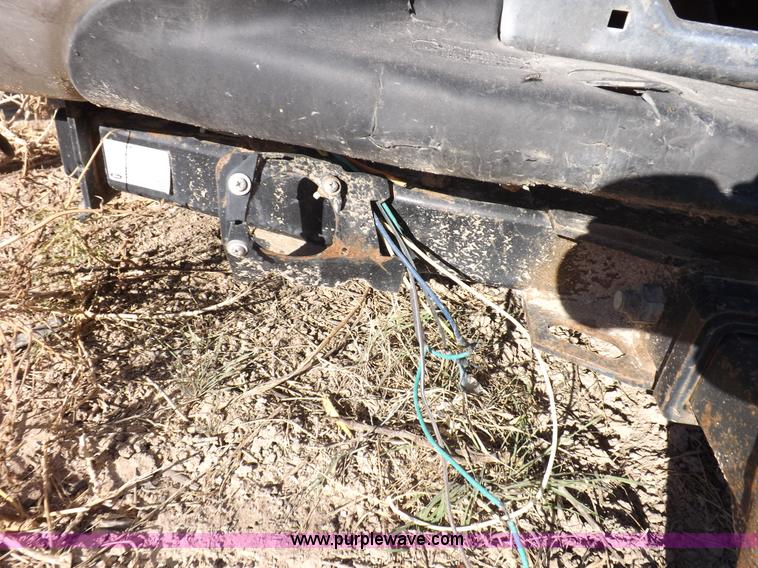 image for item I8423 2005 Ford F250 Super Duty XL Crew Cab pickup truck