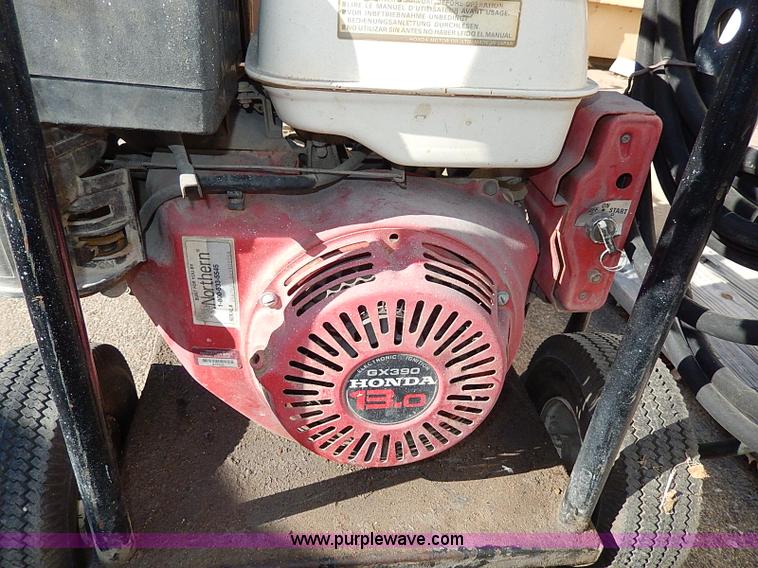 image for item AP9889 Assorted tools