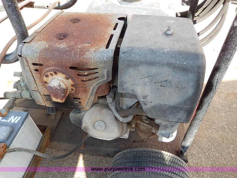 image for item AP9889 Assorted tools