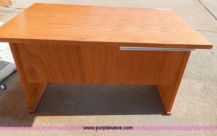 image for item AP9890 Approximately 18 wooden desks