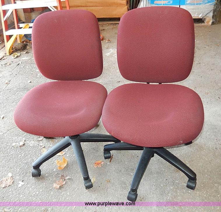 image for item AP9892 (19) office chairs