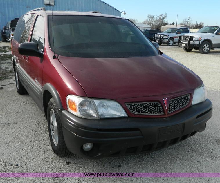 image for item AQ9998 2005 Pontiac Montana van
