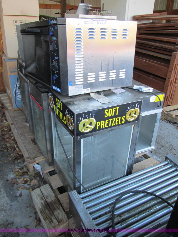 Assorted concession stand equipment in Branson, MO Item AR9146 sold