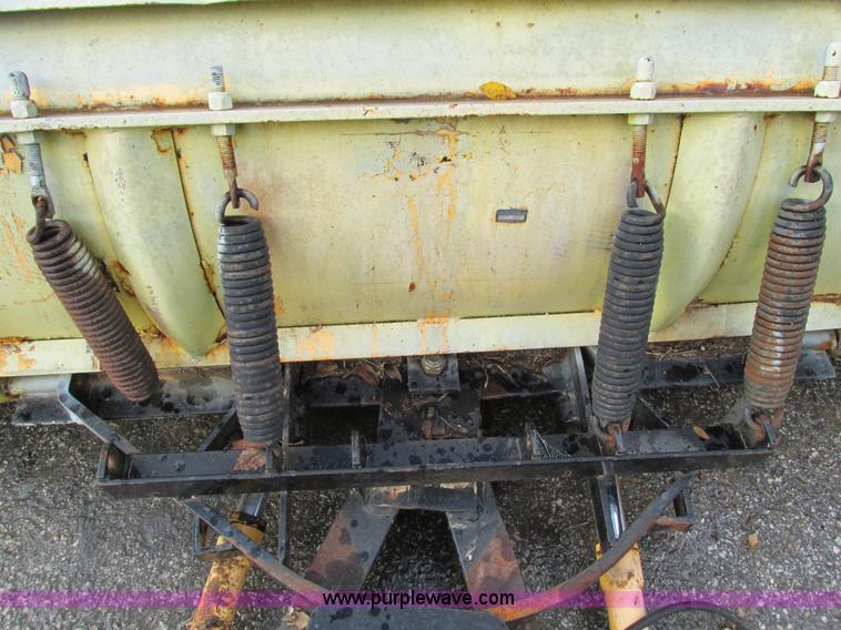 image for item AR9168 Meyer 8' snow plow