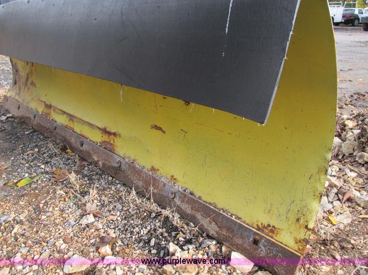 image for item AR9168 Meyer 8' snow plow