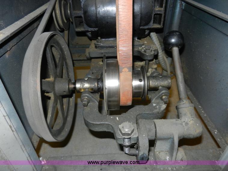 image for item AT9259 Logan 825 manual lathe with cabinet