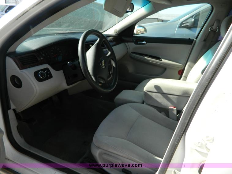 image for item AZ9016 2006 Chevrolet Impala LS