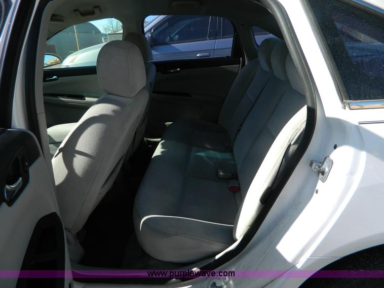 image for item AZ9016 2006 Chevrolet Impala LS