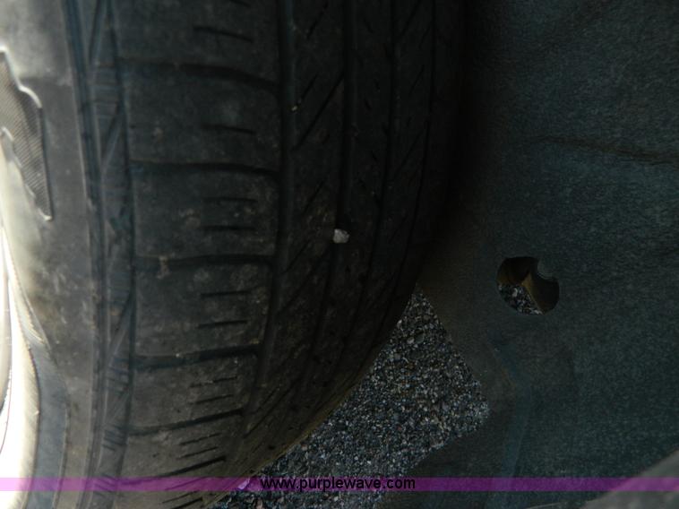 image for item AZ9017 2004 Pontiac Aztek SUV