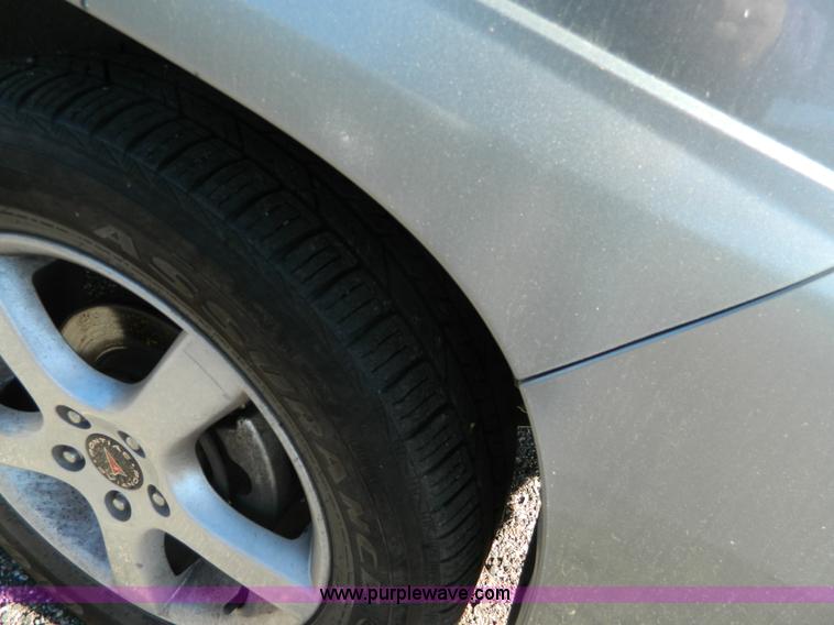 image for item AZ9017 2004 Pontiac Aztek SUV