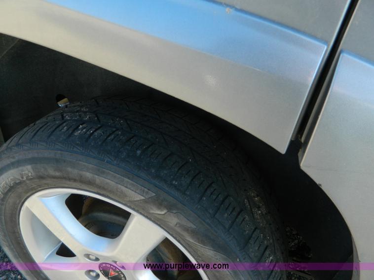 image for item AZ9017 2004 Pontiac Aztek SUV