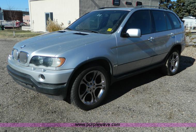 image for item AZ9018 2002 BMW X5 4.4i SUV