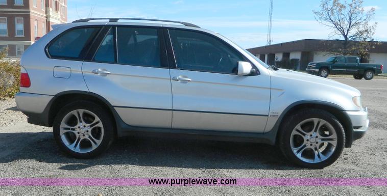 image for item AZ9018 2002 BMW X5 4.4i SUV