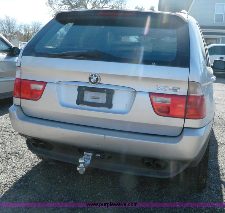 image for item AZ9018 2002 BMW X5 4.4i SUV