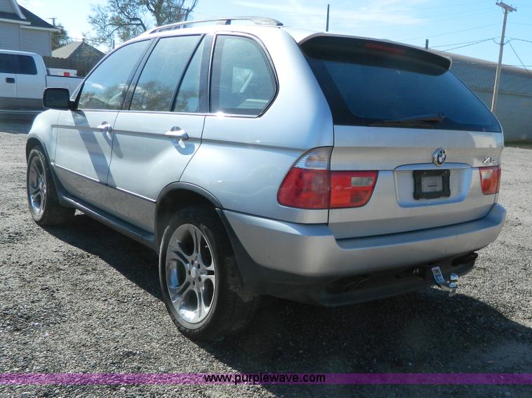 image for item AZ9018 2002 BMW X5 4.4i SUV