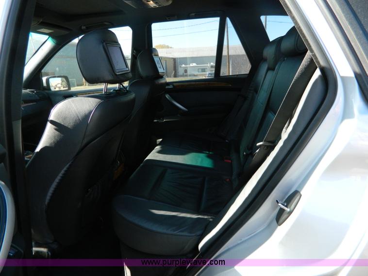 image for item AZ9018 2002 BMW X5 4.4i SUV