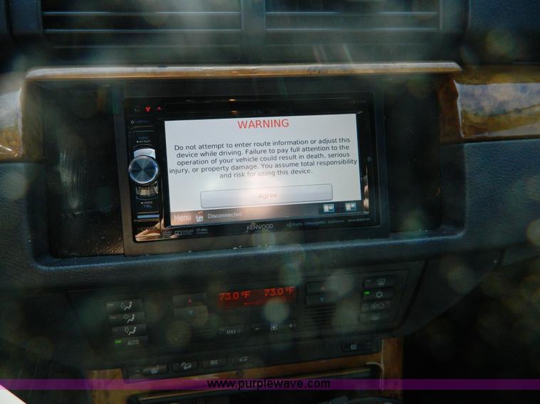 image for item AZ9018 2002 BMW X5 4.4i SUV