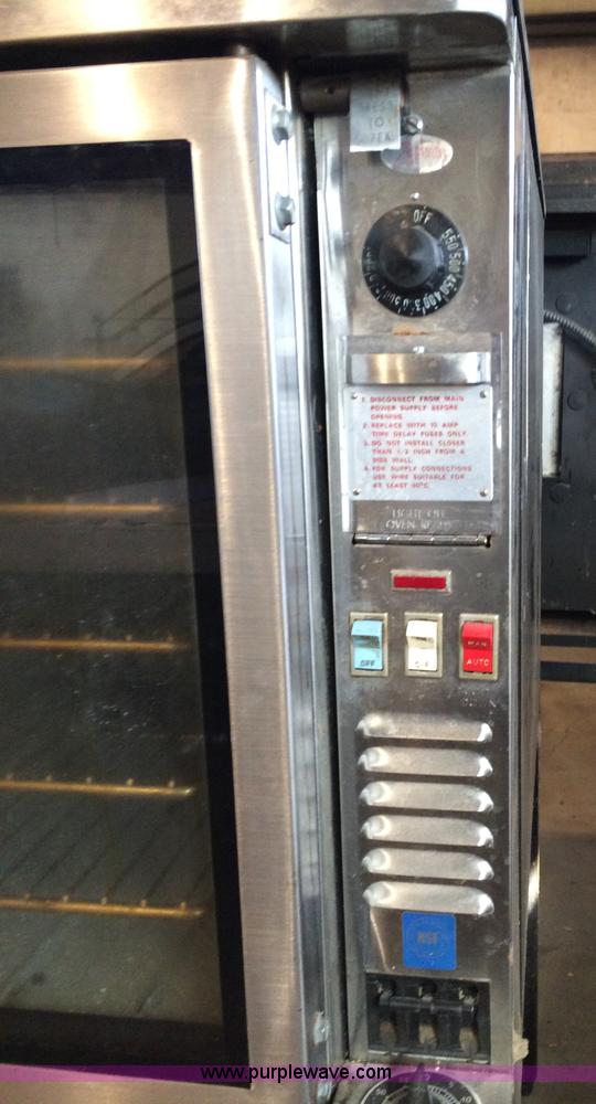 image for item C1626 Blodgett commercial convection oven