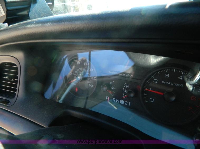 image for item D6048 2007 Ford Crown Victoria Police Interceptor