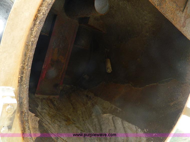 image for item D6068 1997 Ford L8501 Louisville 101 sewer cleaning truck