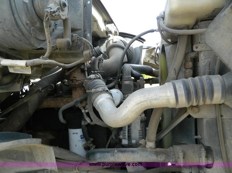 image for item D6068 1997 Ford L8501 Louisville 101 sewer cleaning truck