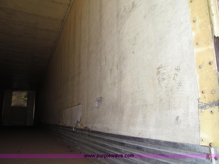 image for item E4558 1988 Dorsey tandem axle dry van trailer