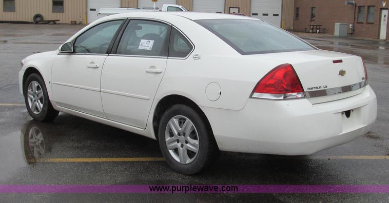 image for item G2172 2007 Chevrolet Impala LS