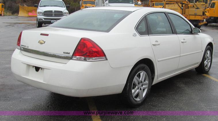 image for item G2172 2007 Chevrolet Impala LS