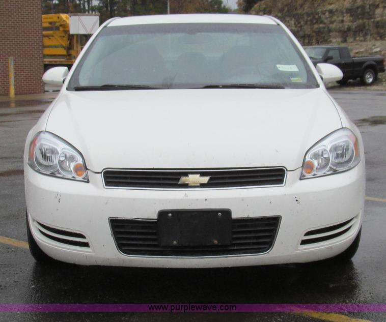 image for item G2172 2007 Chevrolet Impala LS