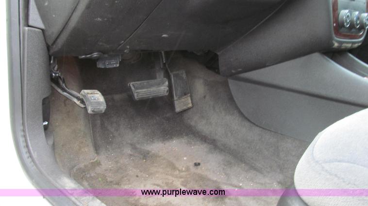 image for item G2172 2007 Chevrolet Impala LS